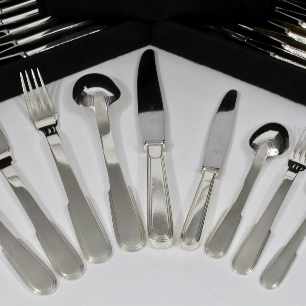 CHRISTOFLE, Modèle América - Lot de 6 fourchettes à gâteau en métal